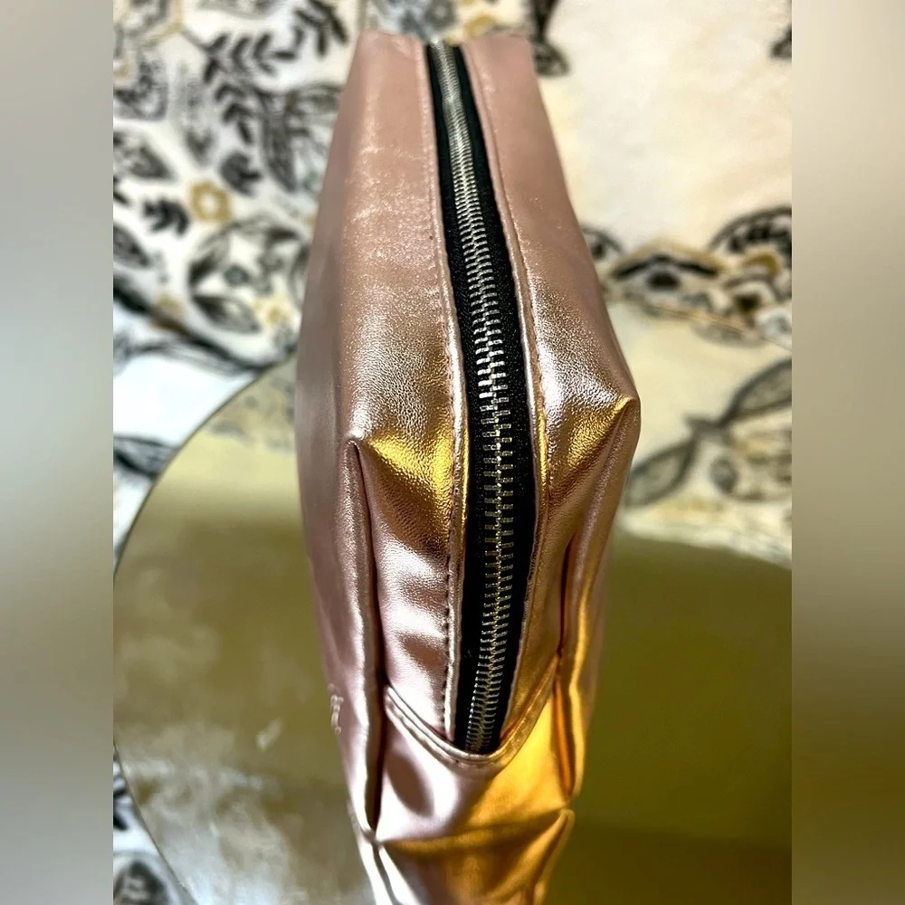 Yves Saint Laurent Beauté Pouch Rose Gold